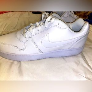 Nike Court Vision Low
Sz 12